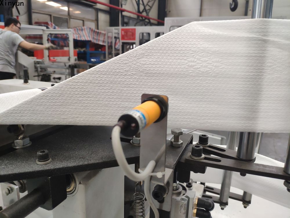 XY-OQ-7000K High speed napkin tissue paper making machine