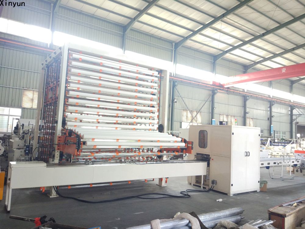 Automatic toilet paper and kitchen towel paper production line