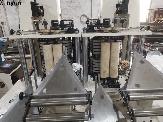 XY-OQ-7000K High speed serviette tissue making machine